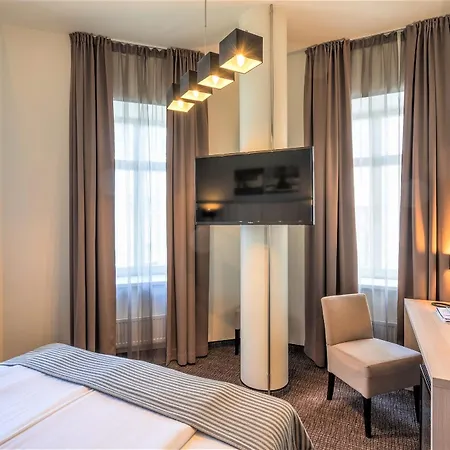 Hotel Wellton Centrum & 4*